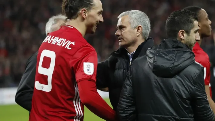 Jose Mourinho là người thầy tận tâm với học trò